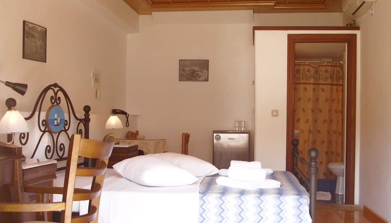 Paraliako Hotel Kyparissi