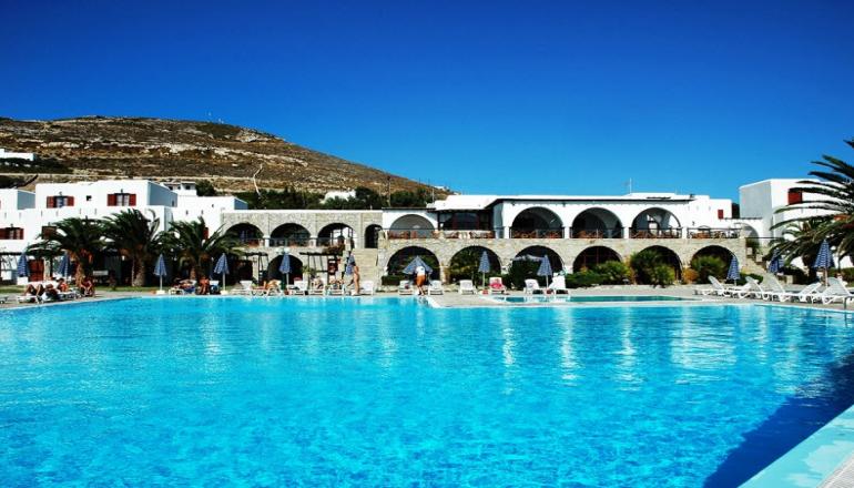 4* Porto Paros