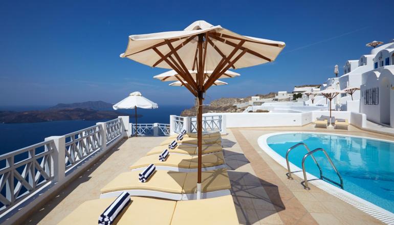 5* Volcano View Hotel