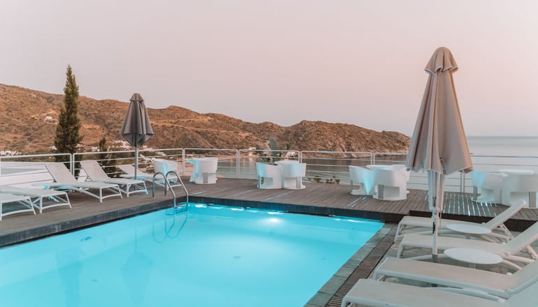 Far Out Hotel & Spa - Μυλοπότας, Ίος