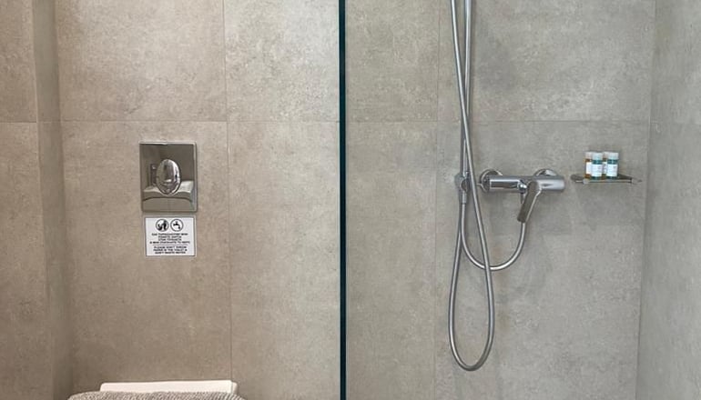 Far Out Hotel & Spa - Μυλοπότας, Ίος