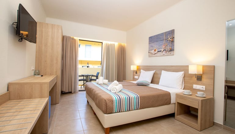 Passas Mare Apartments & Studios