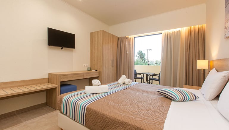 Passas Mare Apartments & Studios