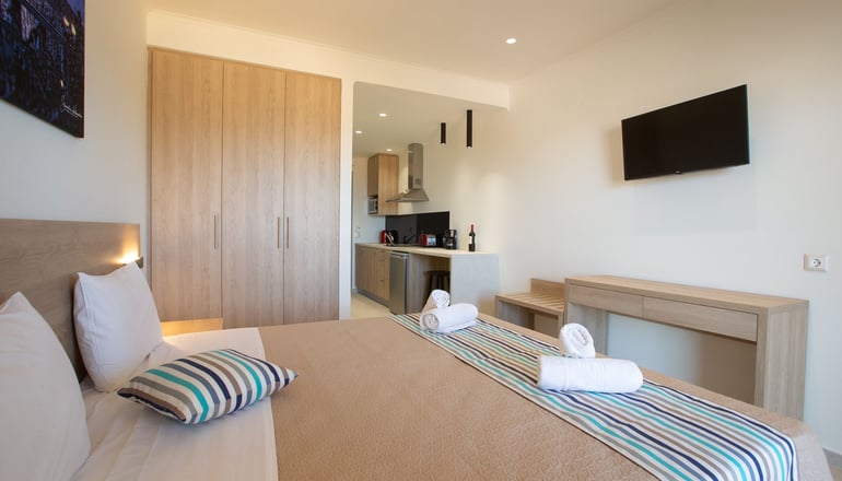 Passas Mare Apartments & Studios