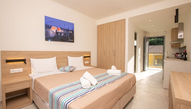 Passas Mare Apartments & Studios