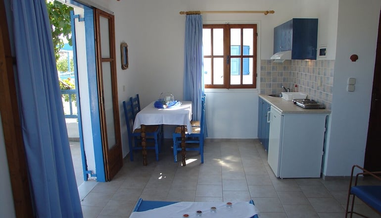 Agnanti Hotel - Κατήφορα, Μήλος