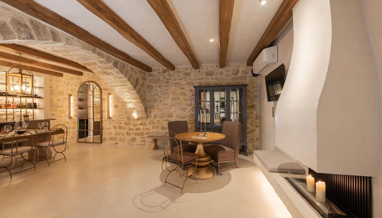 Inotropes Boutique Suites