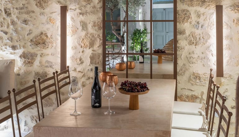 Inotropes Boutique Suites