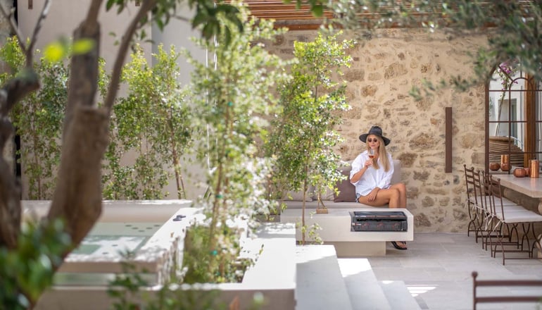 Inotropes Boutique Suites