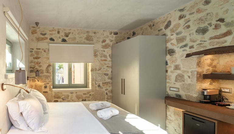 Inotropes Boutique Suites