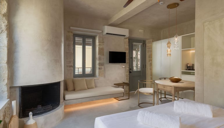 Inotropes Boutique Suites