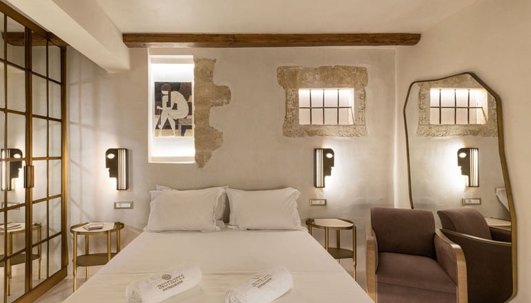 Inotropes Boutique Suites