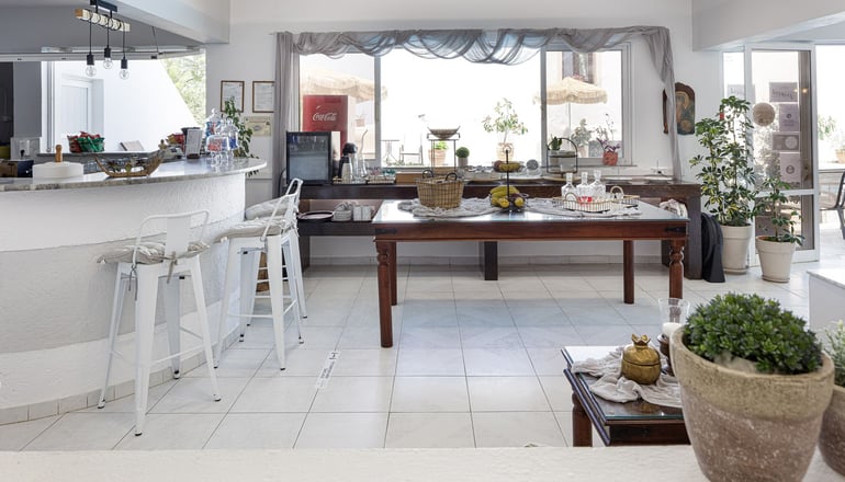 Kasteli Studios & Apartments