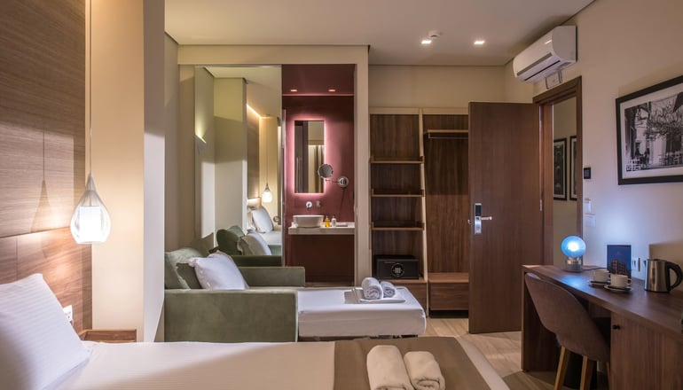 4* Metropole Urban Hotel