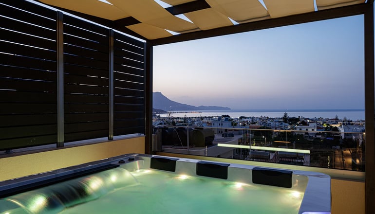 4* Sapphire Blue Suites