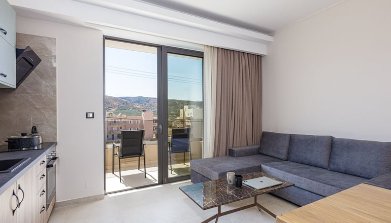 4* Sapphire Blue Suites