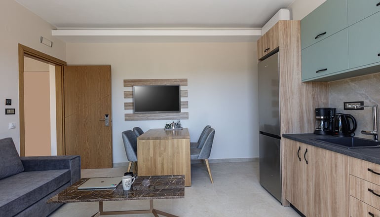 4* Sapphire Blue Suites