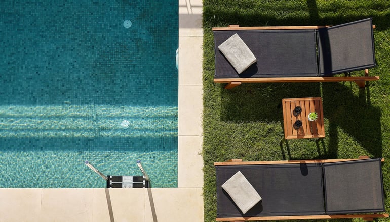 Theasea Stylish Residence