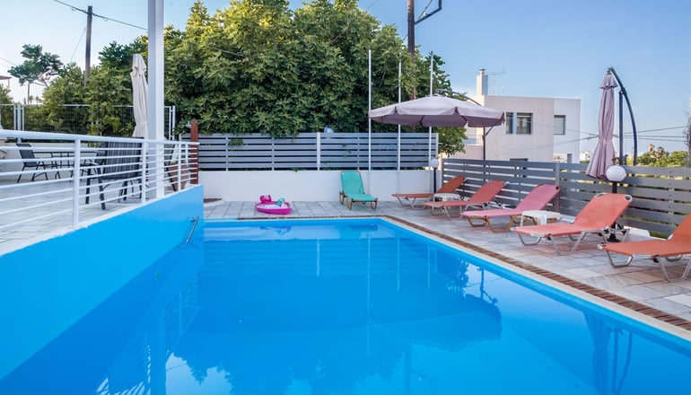 Grace Studios & Apartments