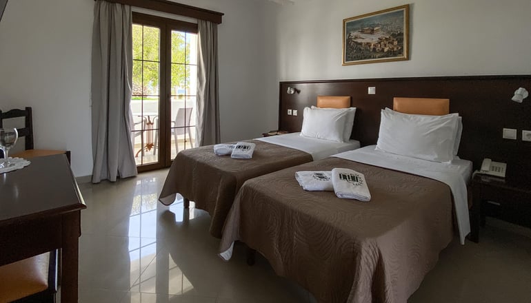 4* Irini Hotel - Αφιάρτης, Κάρπαθος