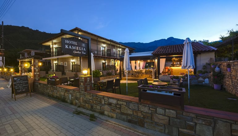 Kamelia & Semeli Hotel