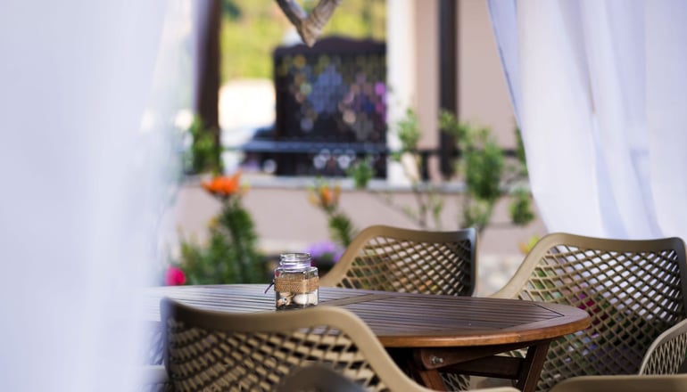 Kamelia & Semeli Hotel
