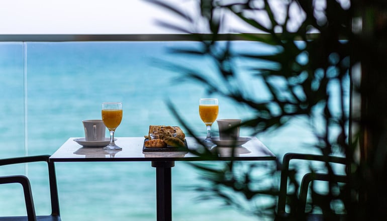 4* North Coast Seaside Suites