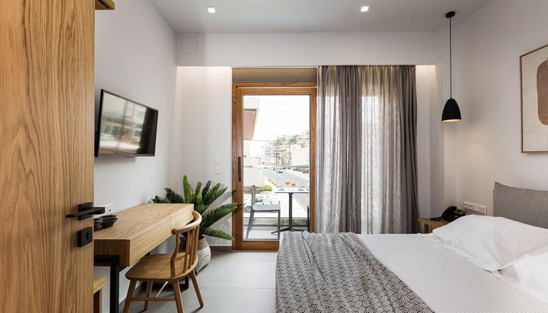 4* North Coast Seaside Suites