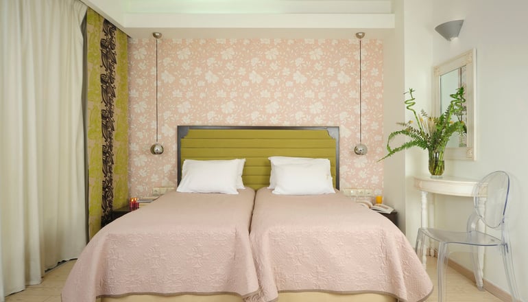 Steris Elegant Beach Hotel & Apartments