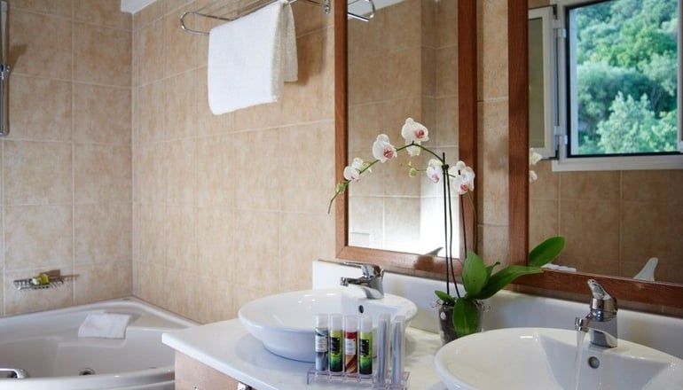 Belle Helene Hotel