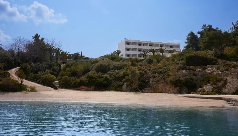 4* Brown Beach Chalkida