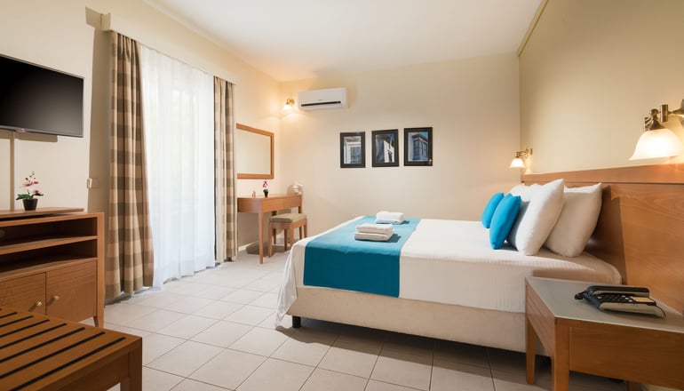 4* Aeolian Village Beach Resort - Σκάλα Ερεσού, Λέσβος