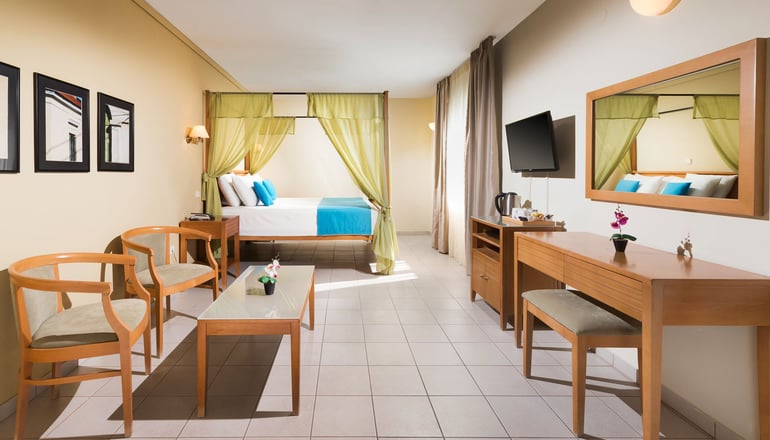4* Aeolian Village Beach Resort - Σκάλα Ερεσού, Λέσβος