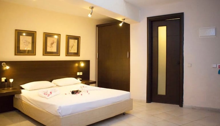 4* Greek Pride Aithrion Hotel