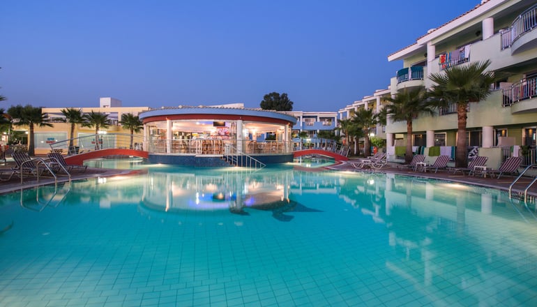 4* Caretta Beach Holiday Village - Καλαμάκι, Ζάκυνθος