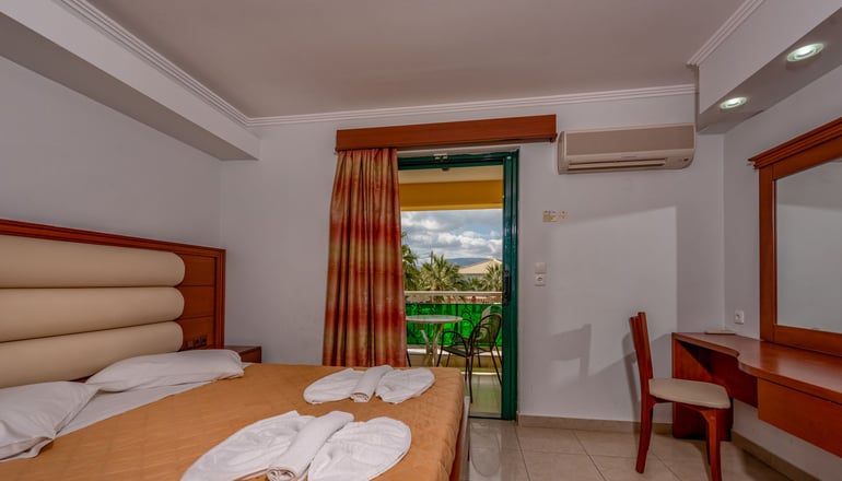 4* Caretta Beach Holiday Village - Καλαμάκι, Ζάκυνθος