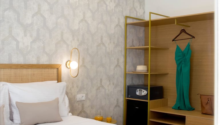 4* Hypnos Inn Athens Hotel
