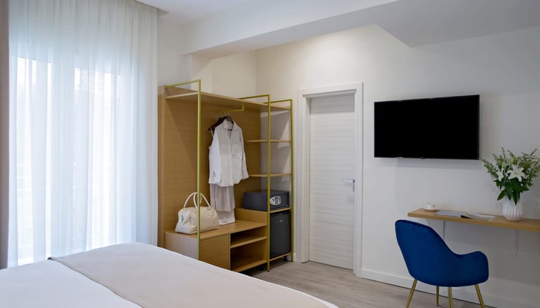 4* Hypnos Inn Athens Hotel