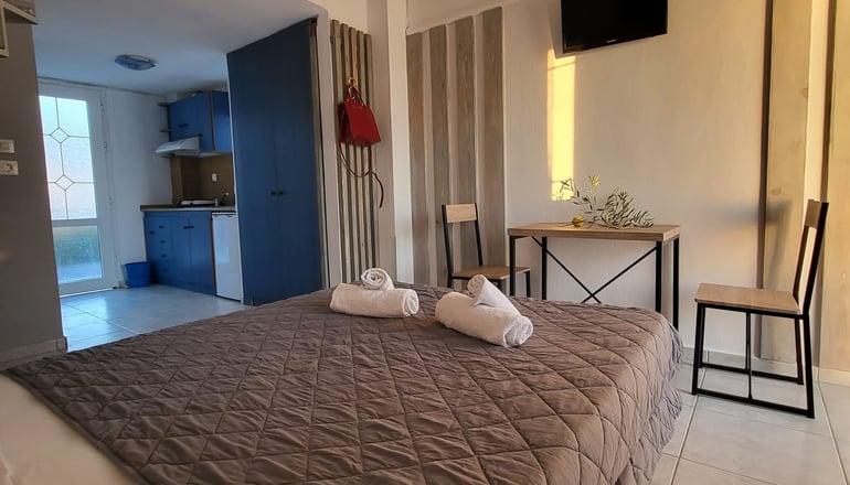 Greek Pride San Giorgio Apartments - Σκάλα Φούρκας, Χαλκιδική