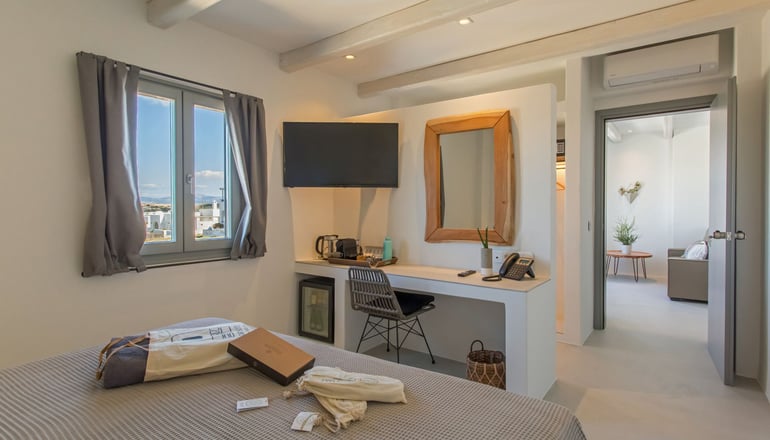 Paros Cape Suites