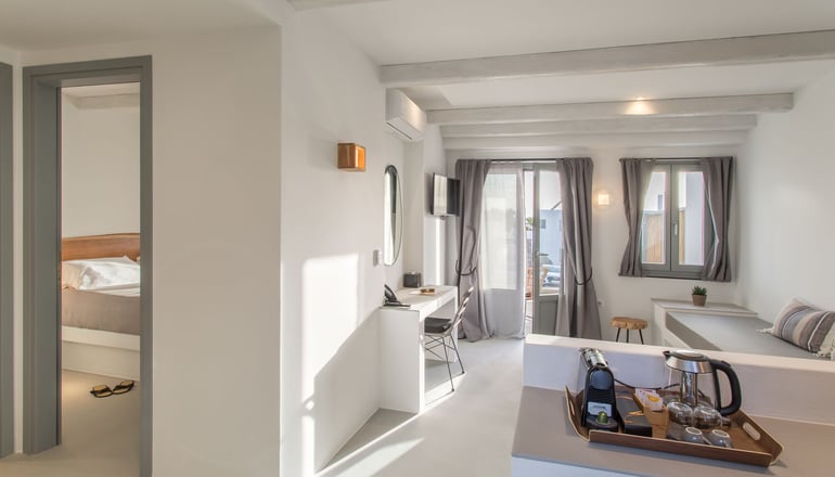 Paros Cape Suites