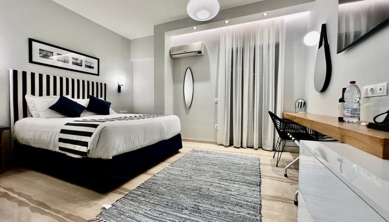 Bruskos Hotel & Suites - Άγιος Γεώργιος Αργυράδων, Κέρκυρα