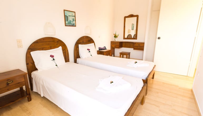 Bruskos Hotel & Suites - Άγιος Γεώργιος Αργυράδων, Κέρκυρα