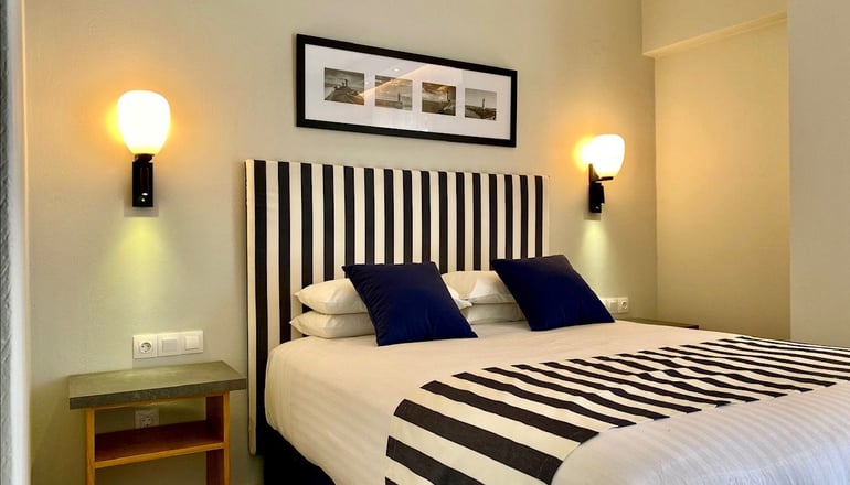 Bruskos Hotel & Suites - Άγιος Γεώργιος Αργυράδων, Κέρκυρα