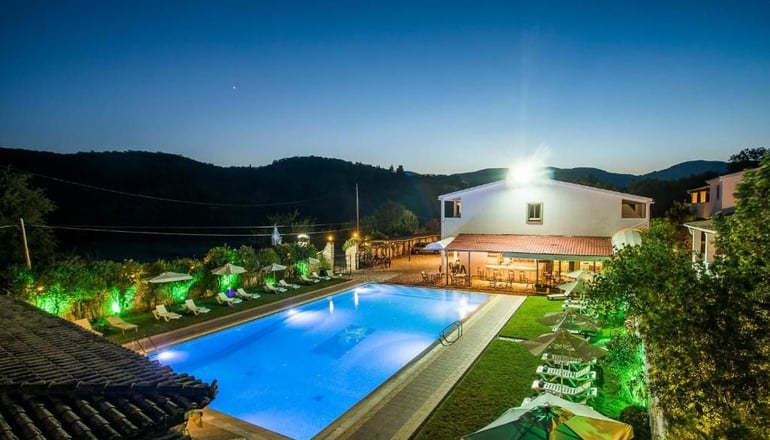 Paradise Inn Corfu - Λιαπάδες, Κέρκυρα