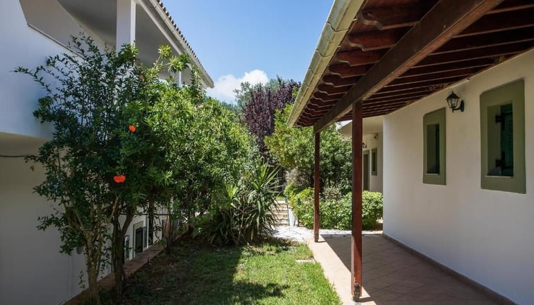 Paradise Inn Corfu - Λιαπάδες, Κέρκυρα