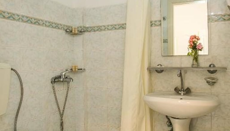 Paradise Inn Corfu - Λιαπάδες, Κέρκυρα