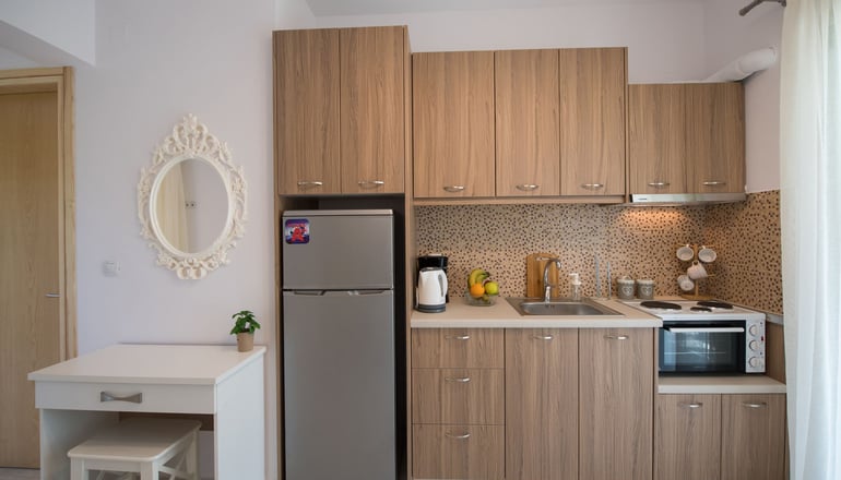 Bounatsa Studios & Apartments