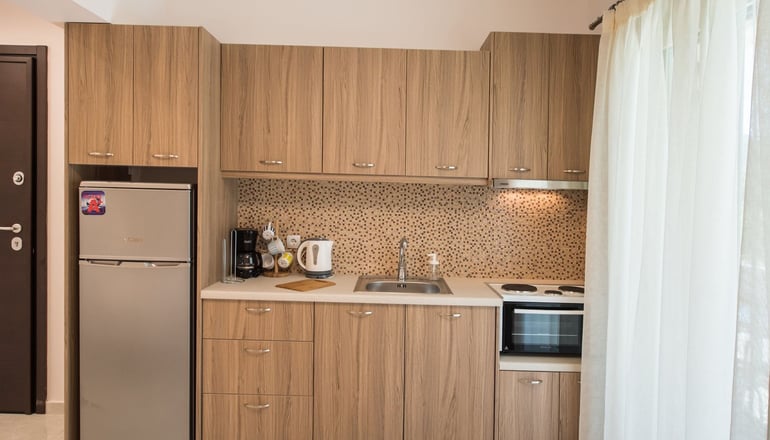 Bounatsa Studios & Apartments