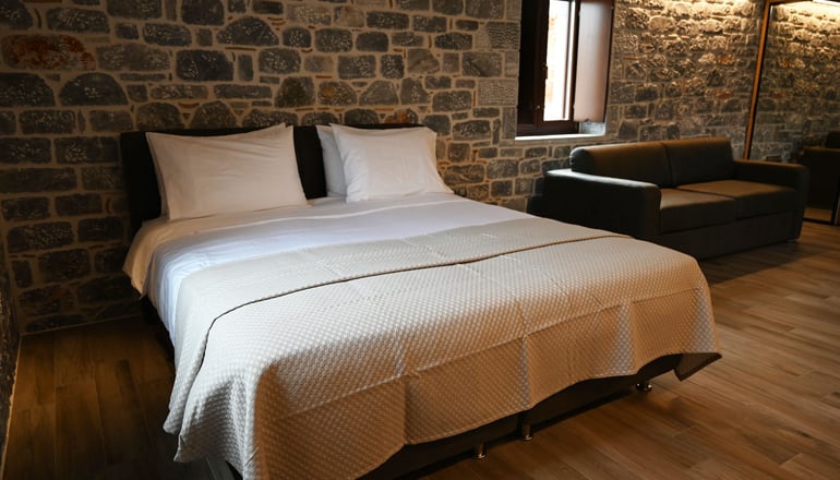 4* Manifest Hotel - Οίτυλο, Μάνη